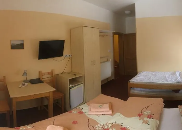 Pod Zvonem Penzion 3*